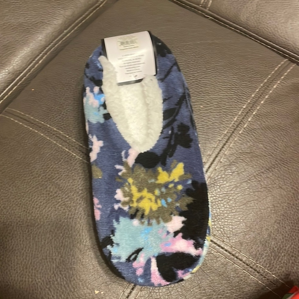 very bradley slippers